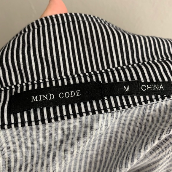 Mind Code |Striped Quarter Sleeve Button Down Top - Picture 5 of 6
